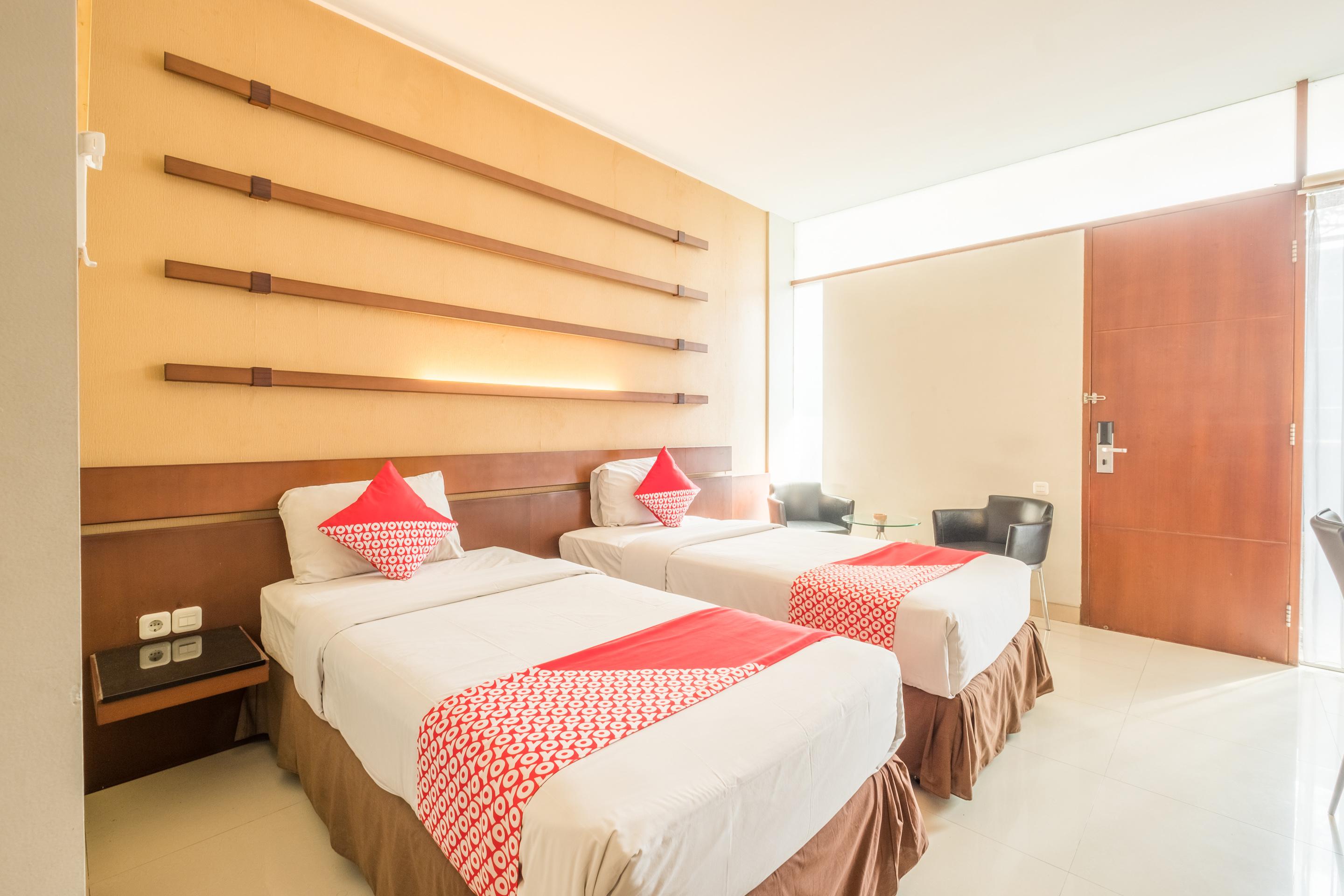 Capital O 874 Hotel Nyland Pasteur 반둥 외부 사진