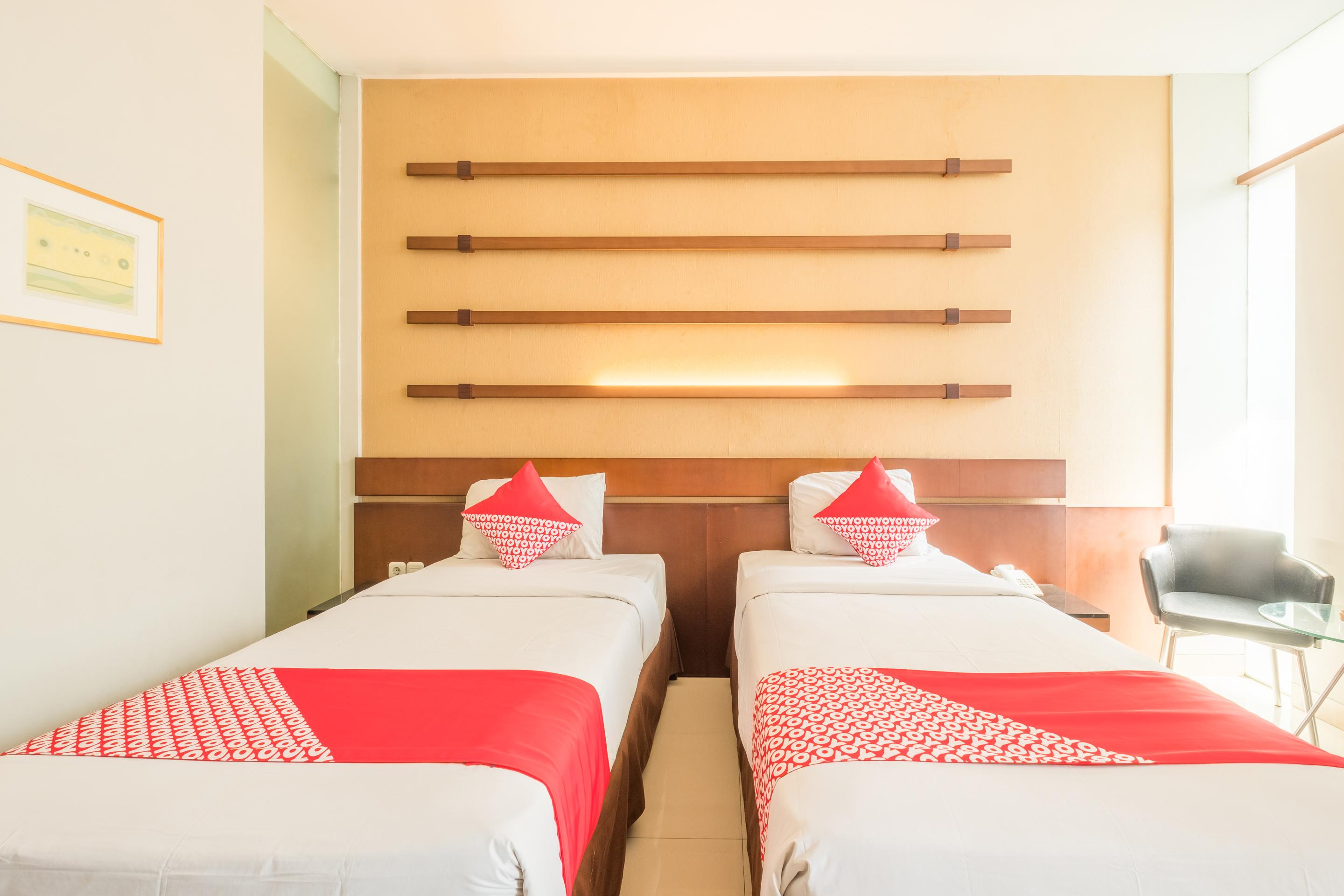 Capital O 874 Hotel Nyland Pasteur 반둥 외부 사진