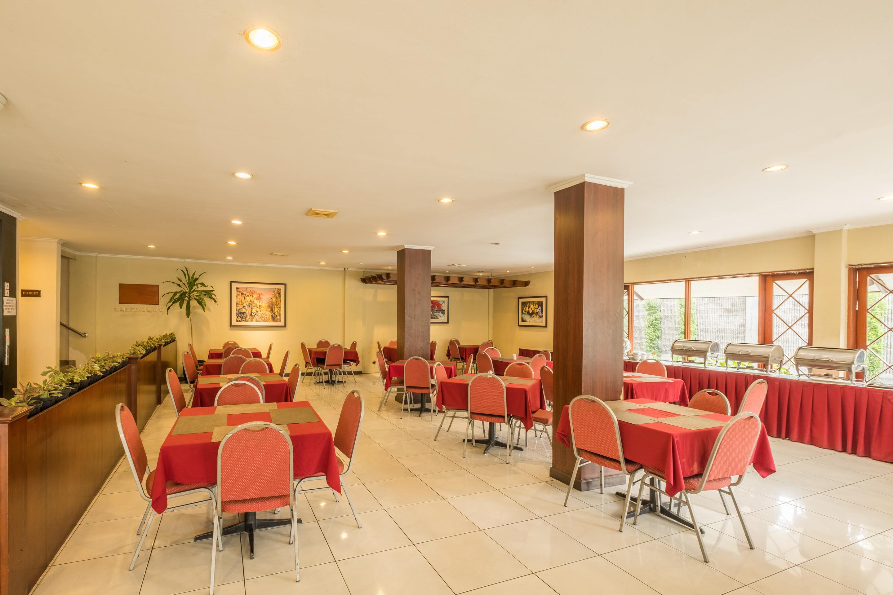 Capital O 874 Hotel Nyland Pasteur 반둥 외부 사진