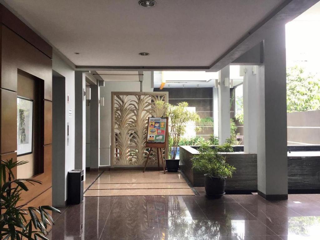 Capital O 874 Hotel Nyland Pasteur 반둥 외부 사진