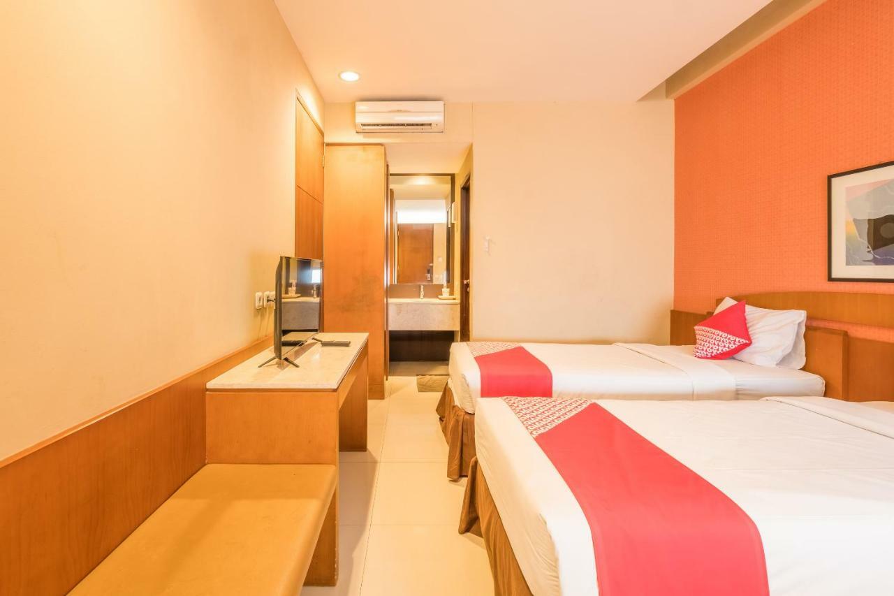 Capital O 874 Hotel Nyland Pasteur 반둥 외부 사진