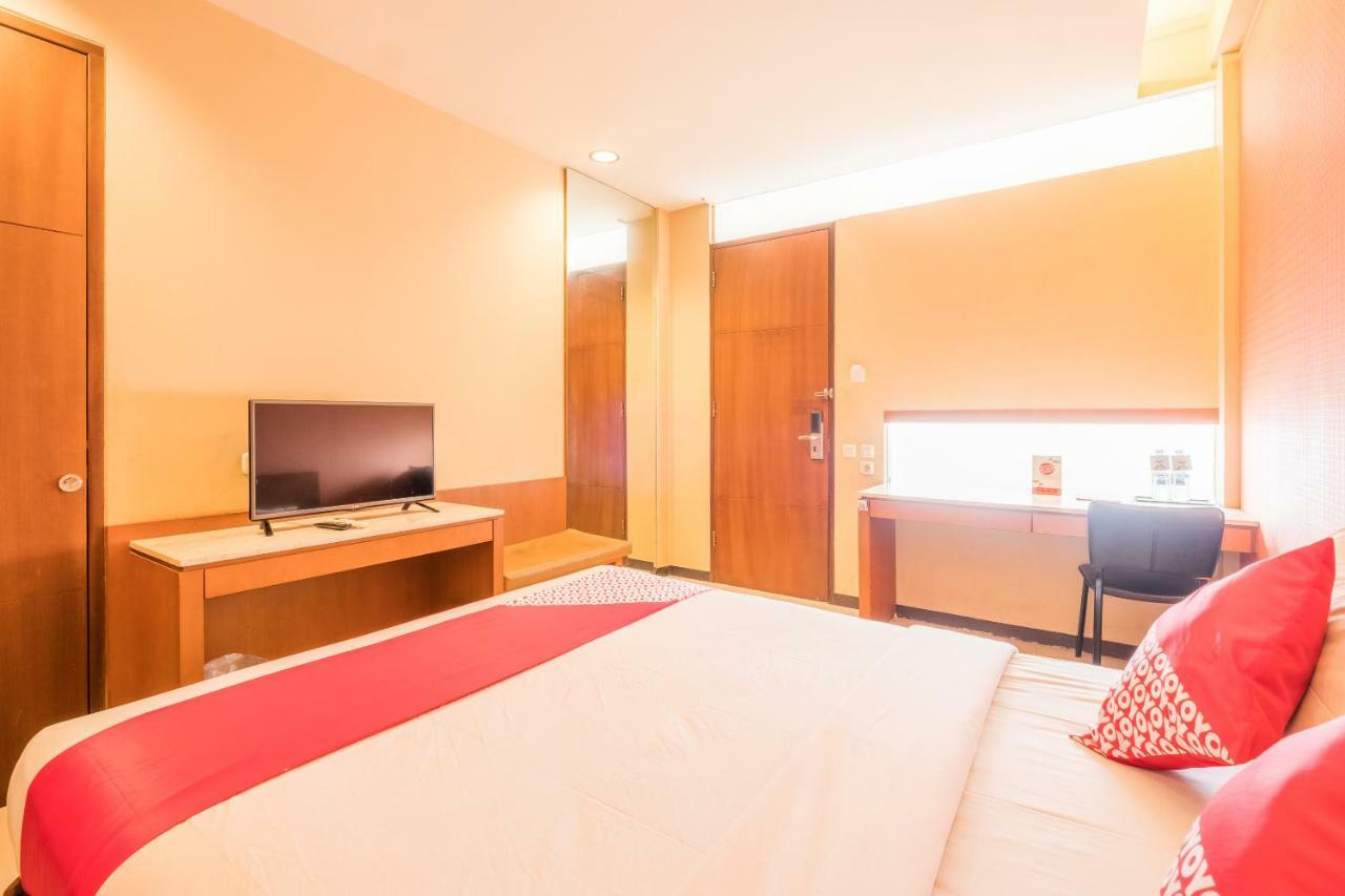Capital O 874 Hotel Nyland Pasteur 반둥 외부 사진